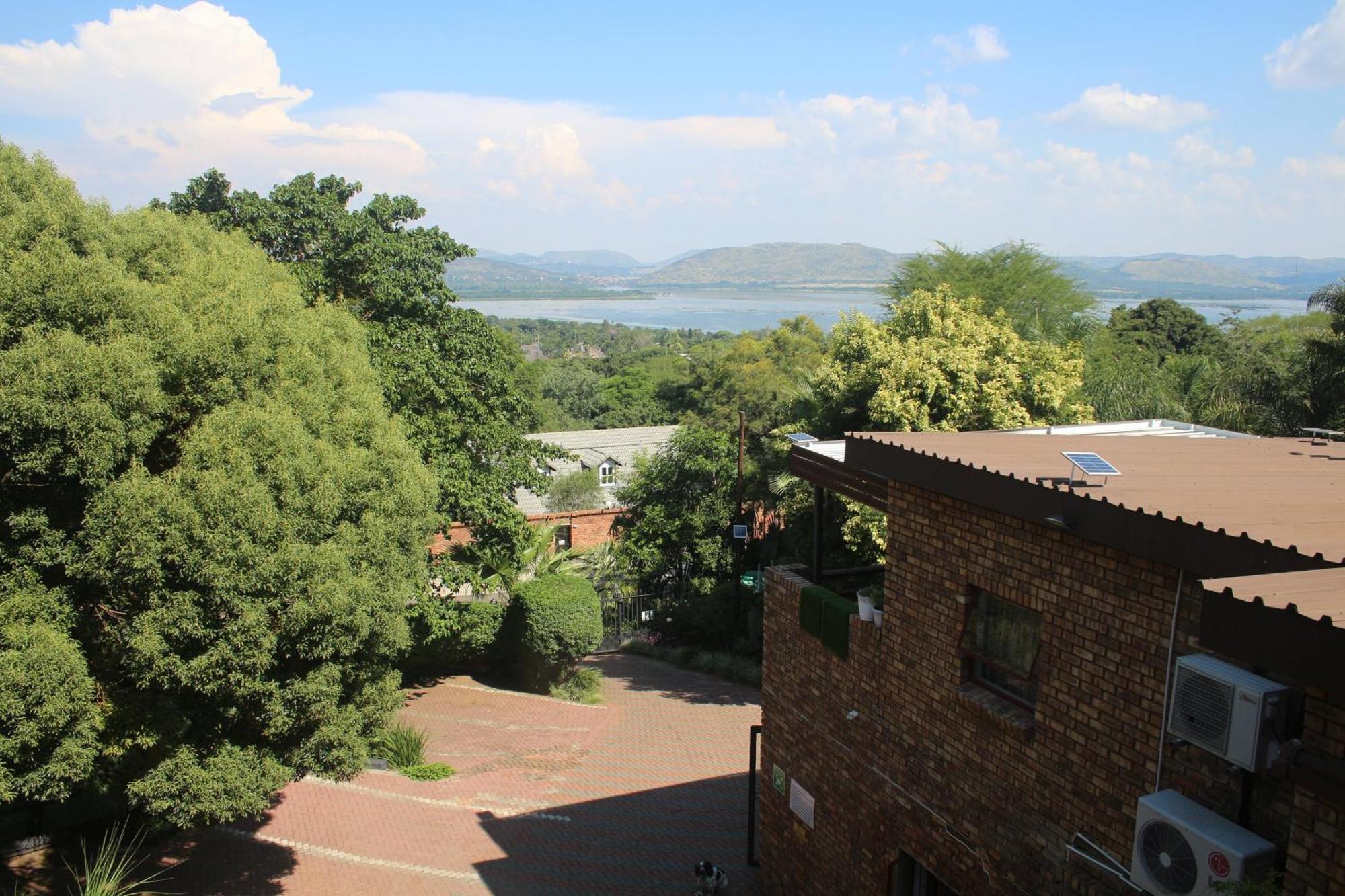 Belle Vue Guesthouse Hartbeespoort Buitenkant foto