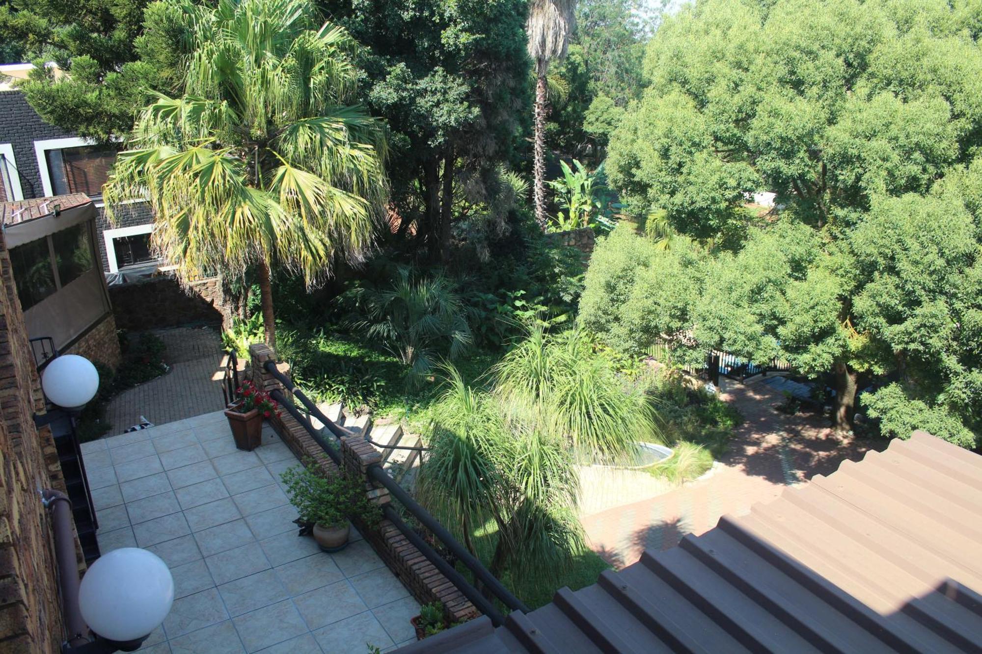 Belle Vue Guesthouse Hartbeespoort Buitenkant foto