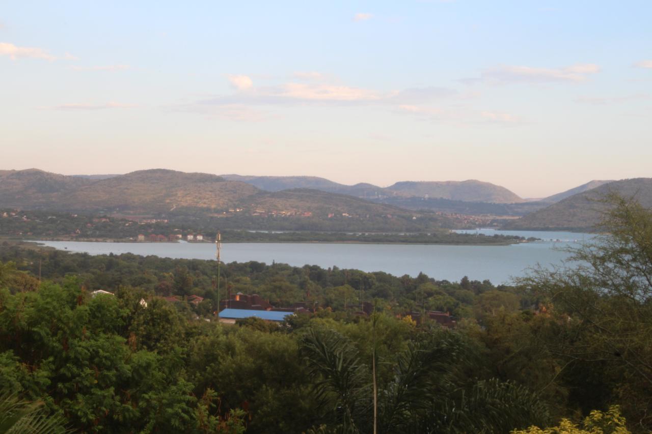 Belle Vue Guesthouse Hartbeespoort Buitenkant foto
