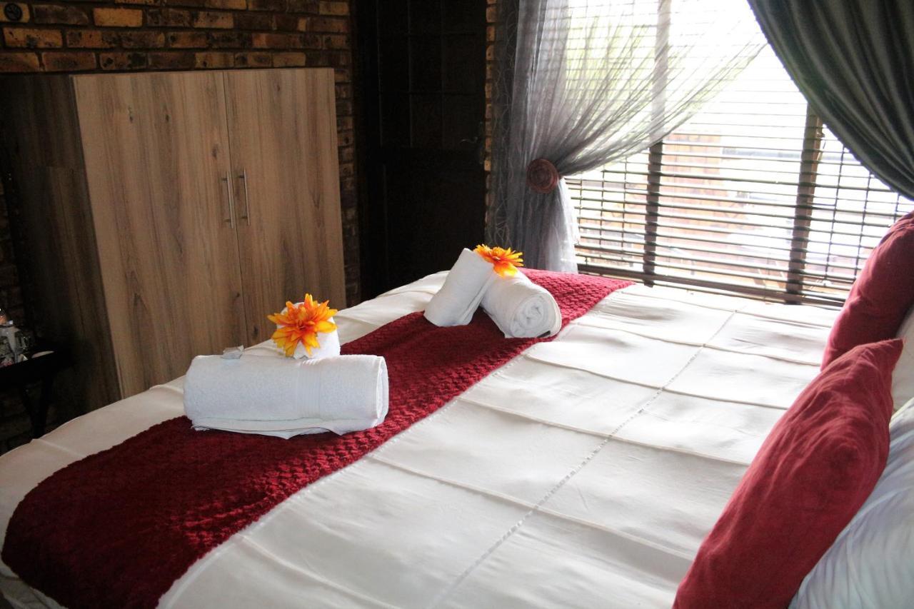Belle Vue Guesthouse Hartbeespoort Buitenkant foto