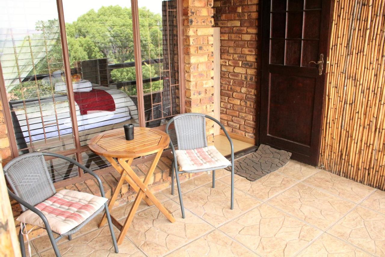 Belle Vue Guesthouse Hartbeespoort Buitenkant foto