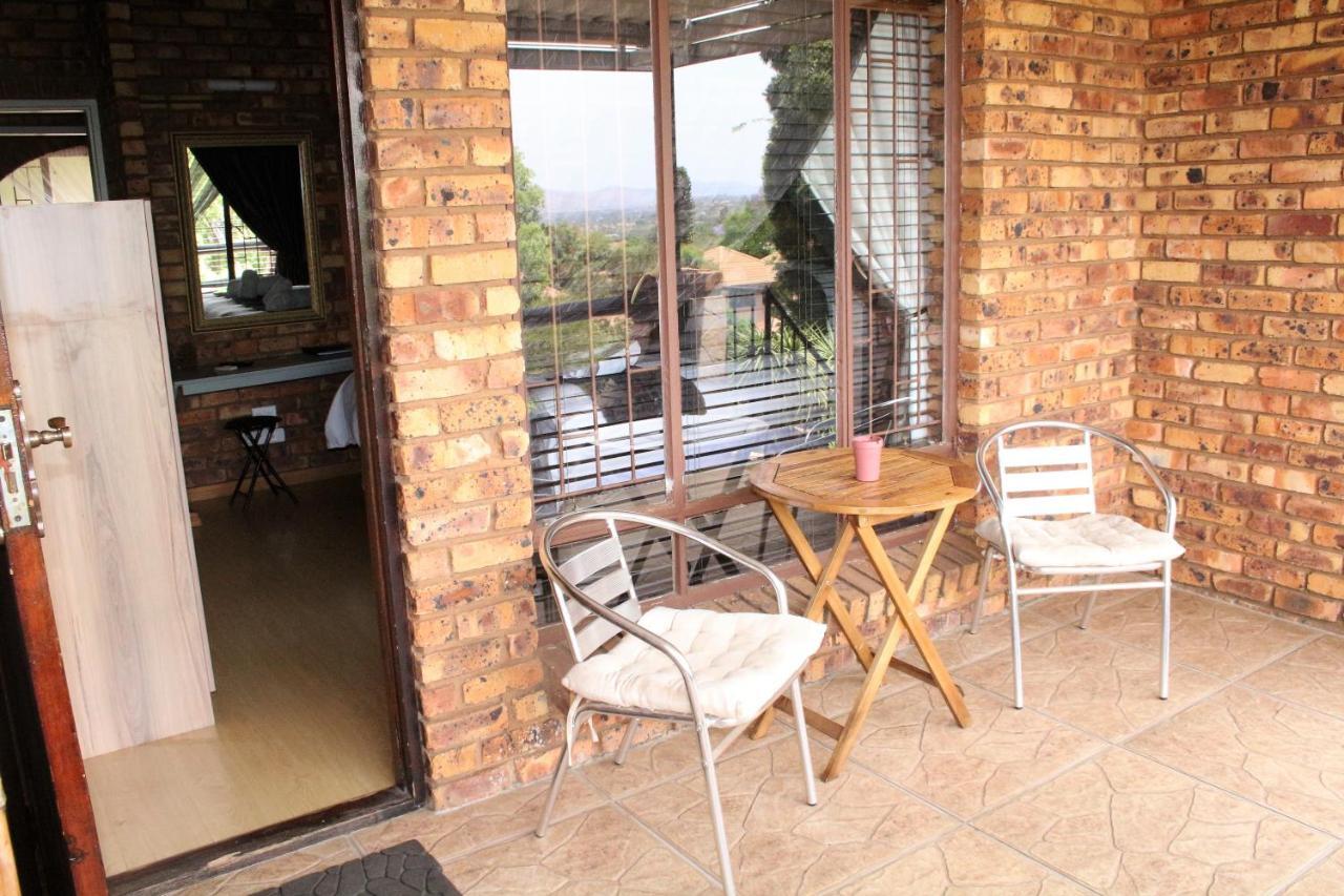 Belle Vue Guesthouse Hartbeespoort Buitenkant foto