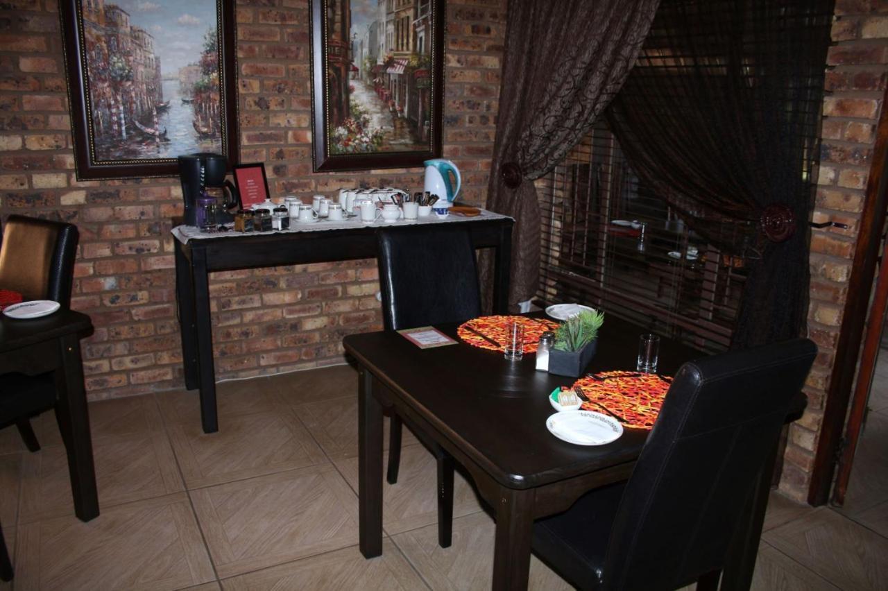 Belle Vue Guesthouse Hartbeespoort Buitenkant foto