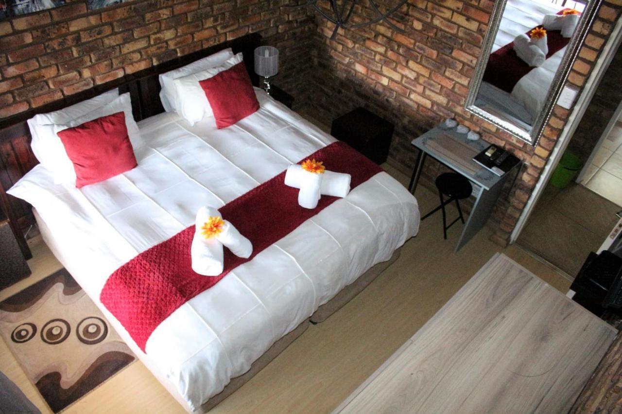 Belle Vue Guesthouse Hartbeespoort Buitenkant foto